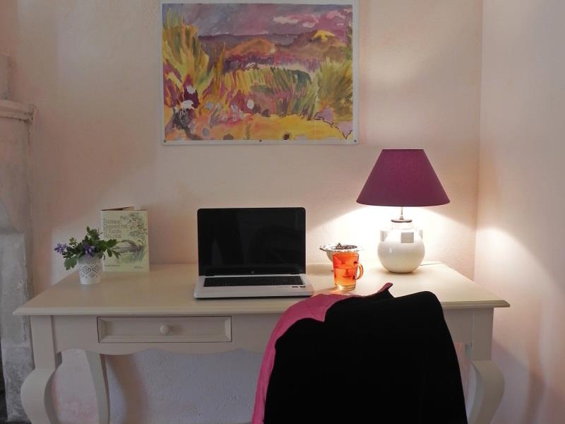 chelidoineBureau.jpg_4