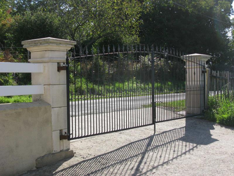 Gîte de la Fazillière à Vernoux en Gâtine - Cour