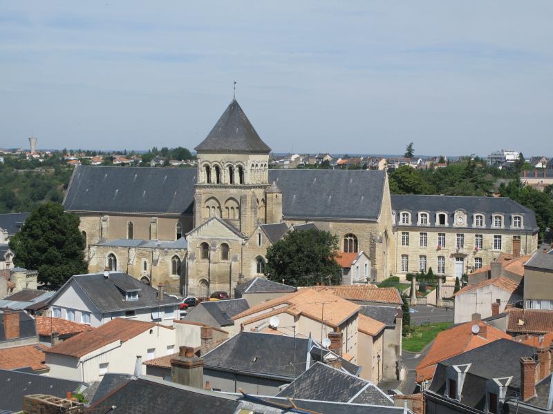 église St Laon patrimoine Thouars Nouvelle Aquitaine.JPG_6