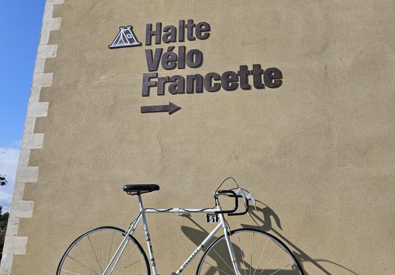 Halte Vélo Francette
