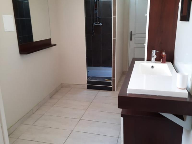 Salle de bain du bas 2
