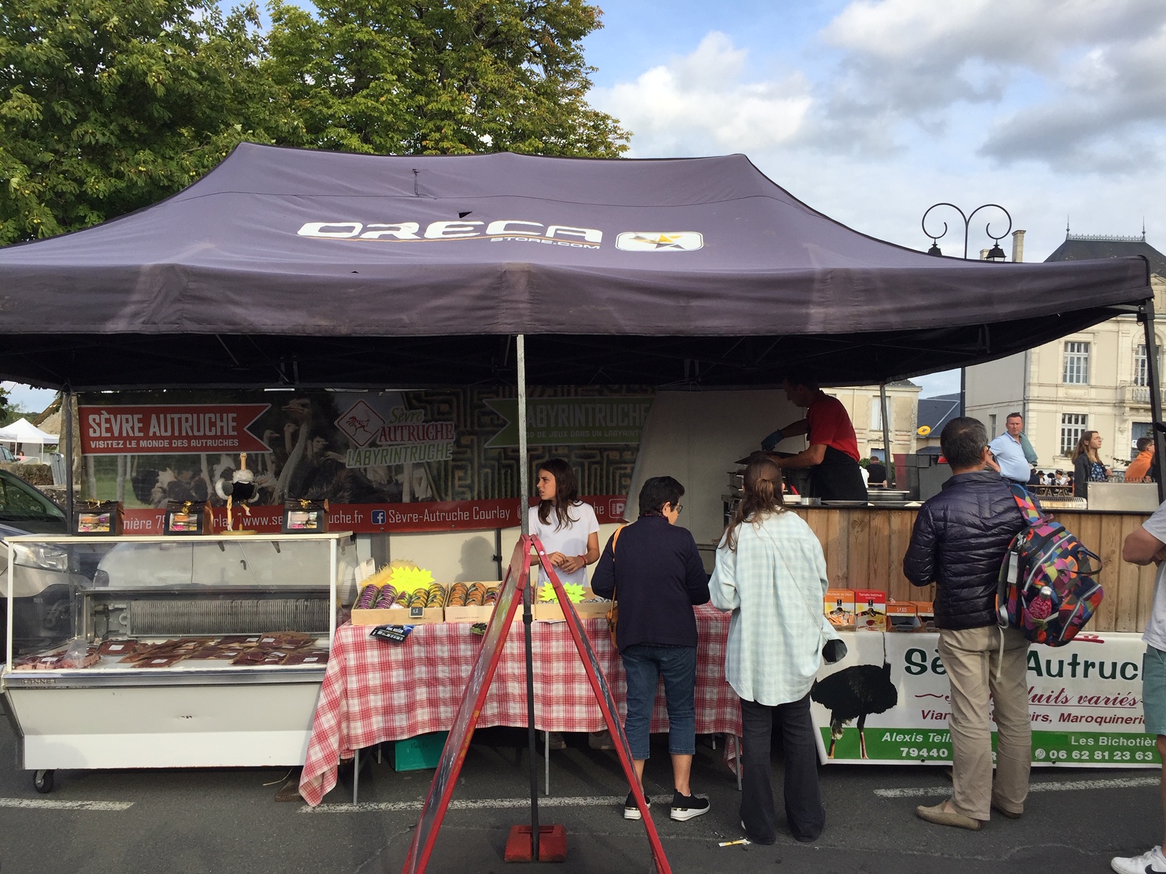240802-marché producteurs-argentonnay1