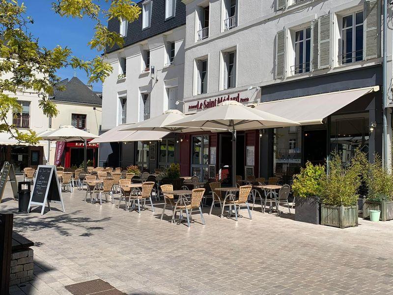 restaurant le saint médard centre Thouars Thouarsais bonne table 