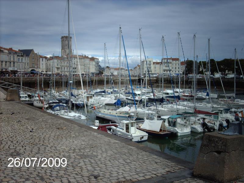 2012.JPG_11