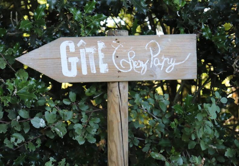 4072b377-bdd3-4a7f-95a3-457eb25017a2