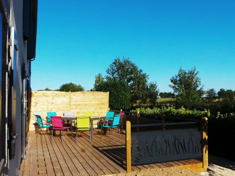 le-breuil-bernard-gite-de-la-mare-terrasse
