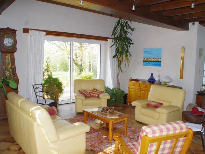 5 Salon
