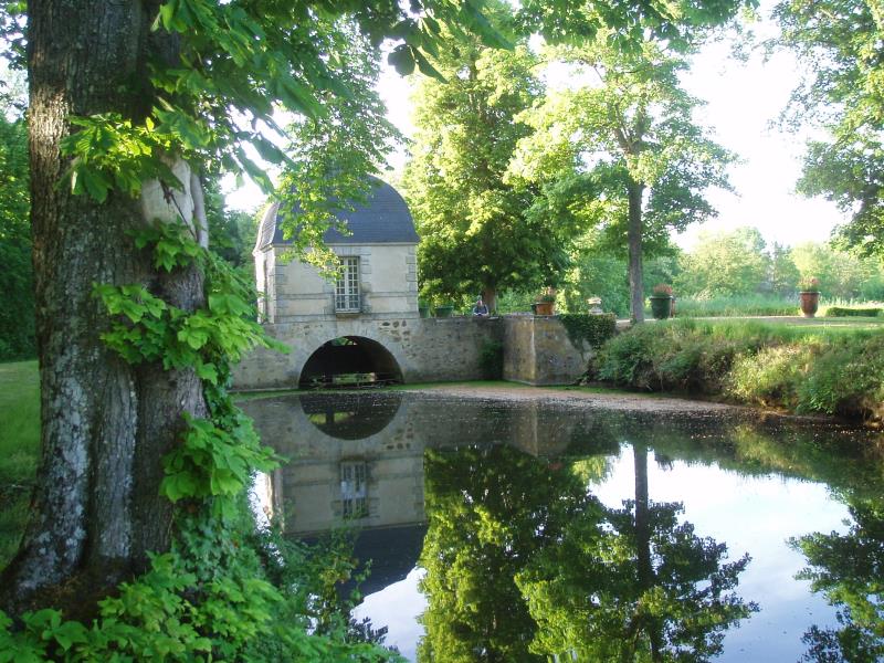 Pavillon du Canal - Parc et Jardins du Château de Saint-Loup sur Thouet