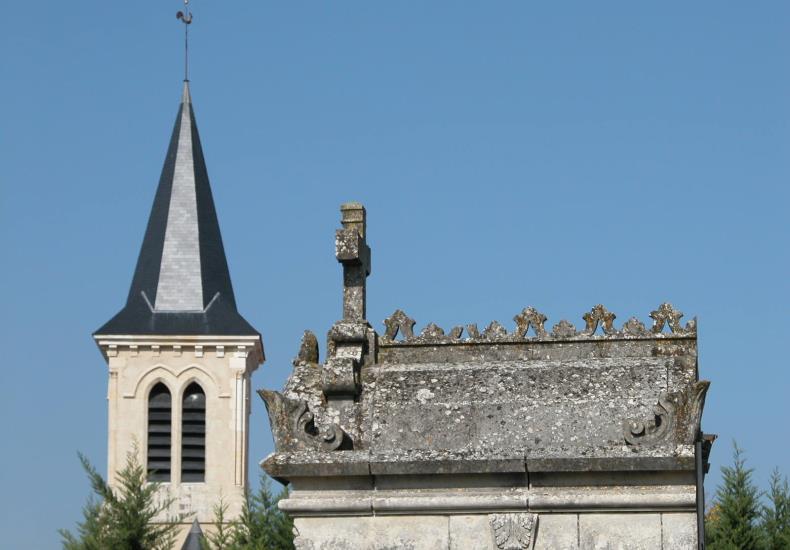 L'église Saint-Laurent de La Rochénard
