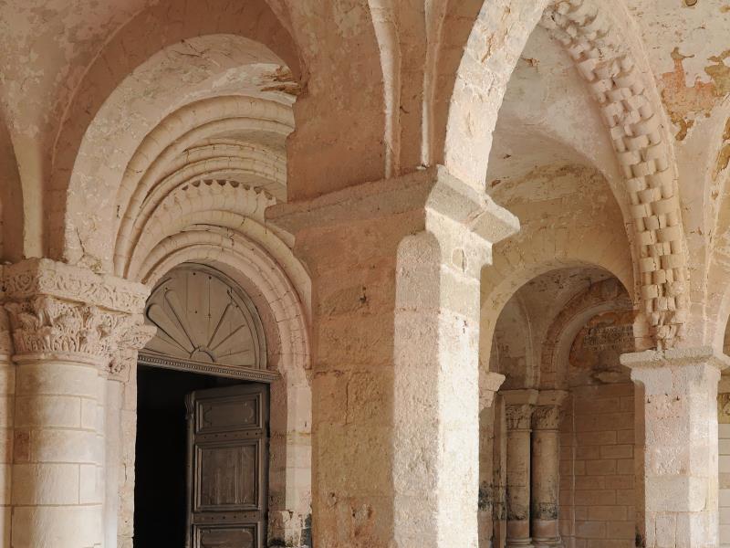 Airvault -Abbatiale