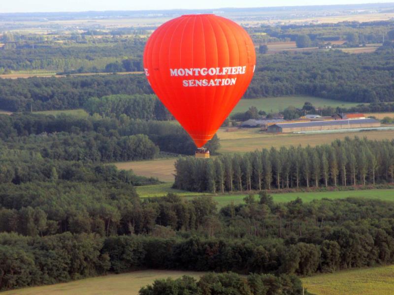 Montgolfière Sensation : décollage de Coulon, Magné ou Niort