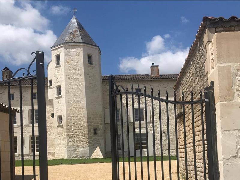 Le Logis de Pierre Levée à Bessines