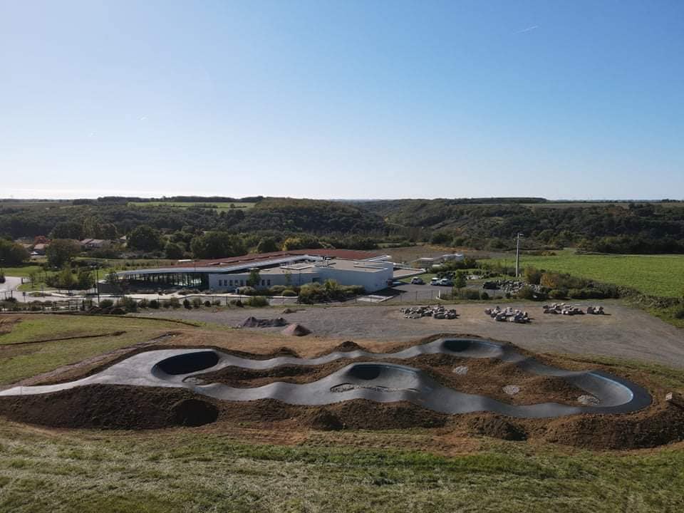 Bike park sport equipement loisirs velo trotinette BMX Thouars Thouarsais