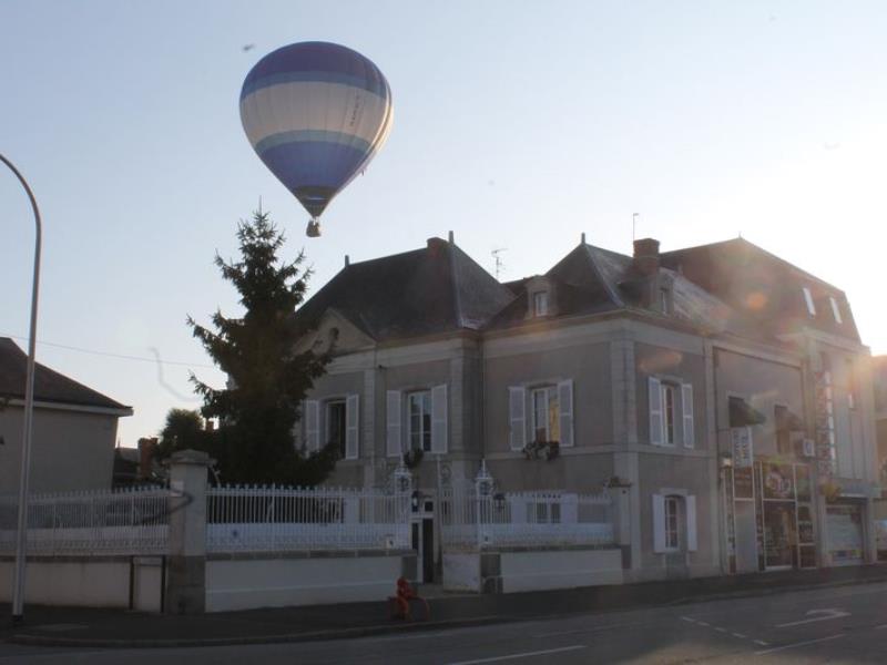 Chambres-d-hotes-Villa-des-Glycines-BARRAUD-Thouars-Thouarsais-Deux-Sevres-Nouvelle-Aquitaine
