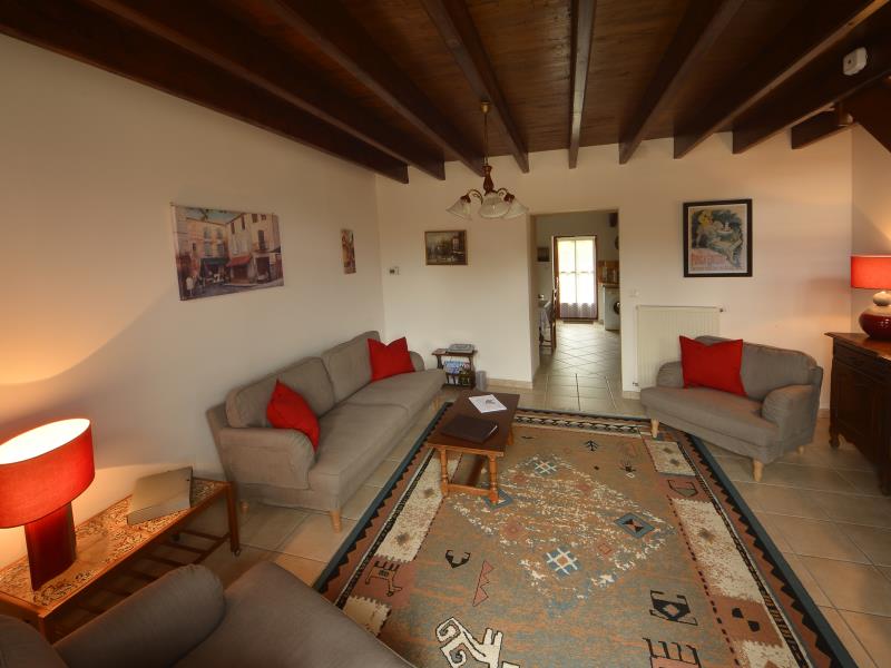 Le Roitelet - lounge - Gites dans les champs