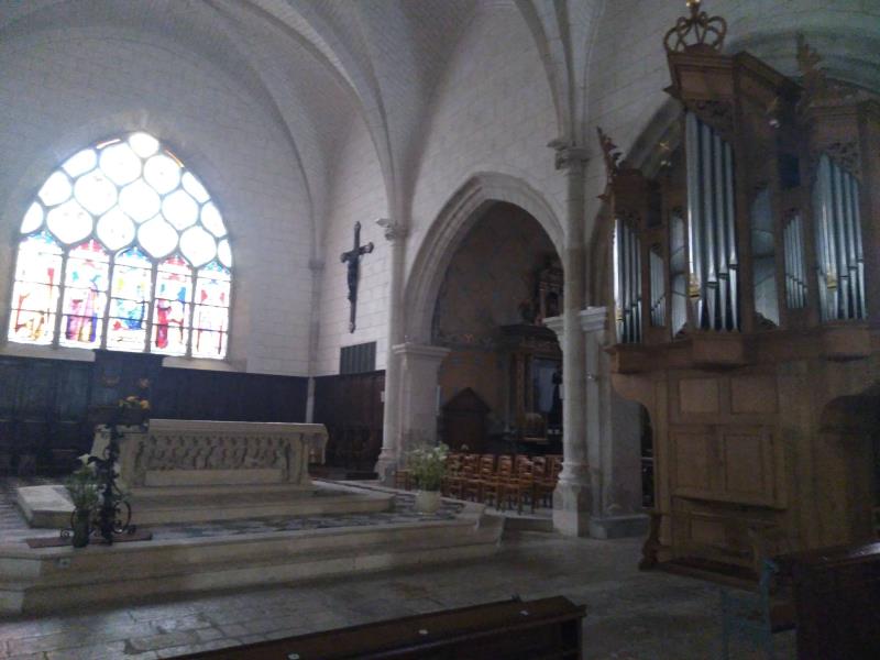 Intérieur église Saint-Loup