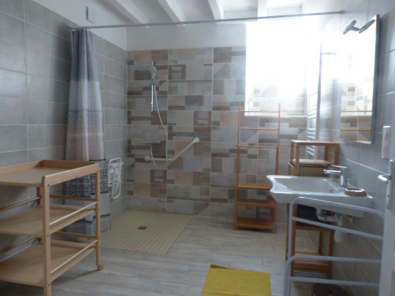 salle de bains PMR RDC