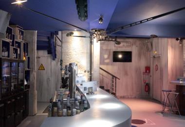 Le bar du rez-de-chaussée