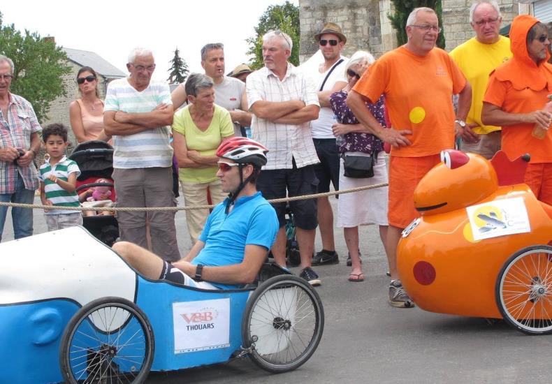 Course voiture pédales Taize Plaine et vallees Thouarsais Deux Sevres