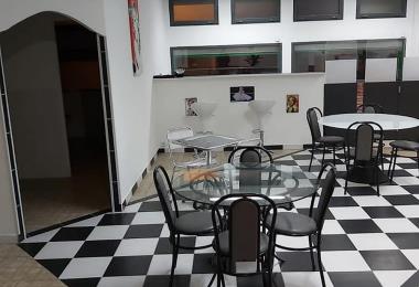 argentonnay-restaurant-creperie-sucrepes-salees-salle-3