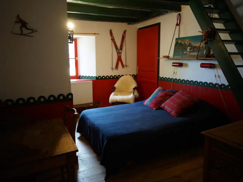 bressuire-chambres-dhotes-le-chatelier-chambre-chalet