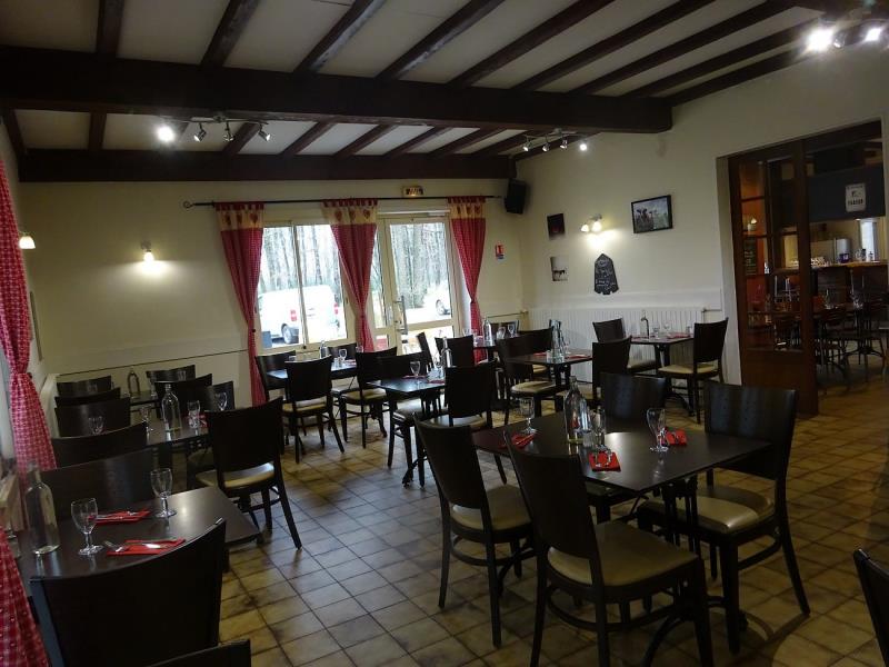 chiche-restaurant-au-joly-bouchon-salle