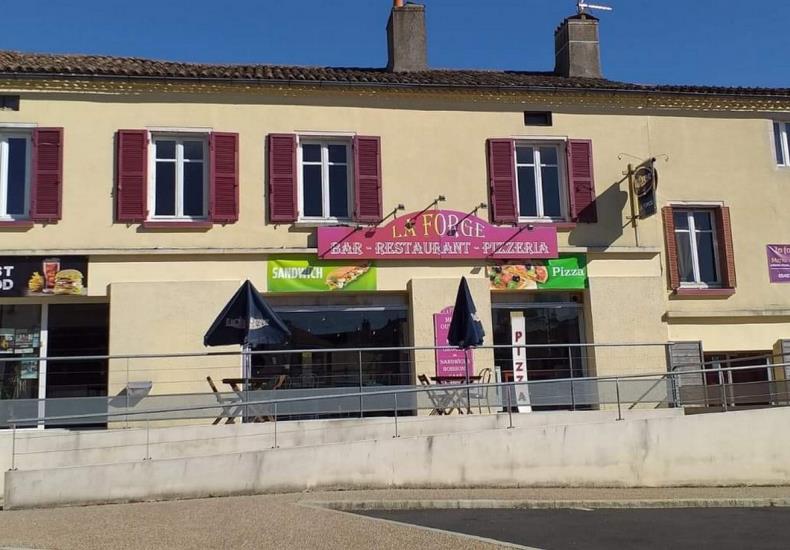 faye-labbesse-restaurant-la-forge-facade