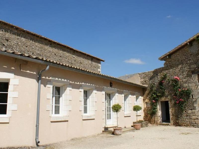 ferme-berthonniere-exterieur-accueil-81-2