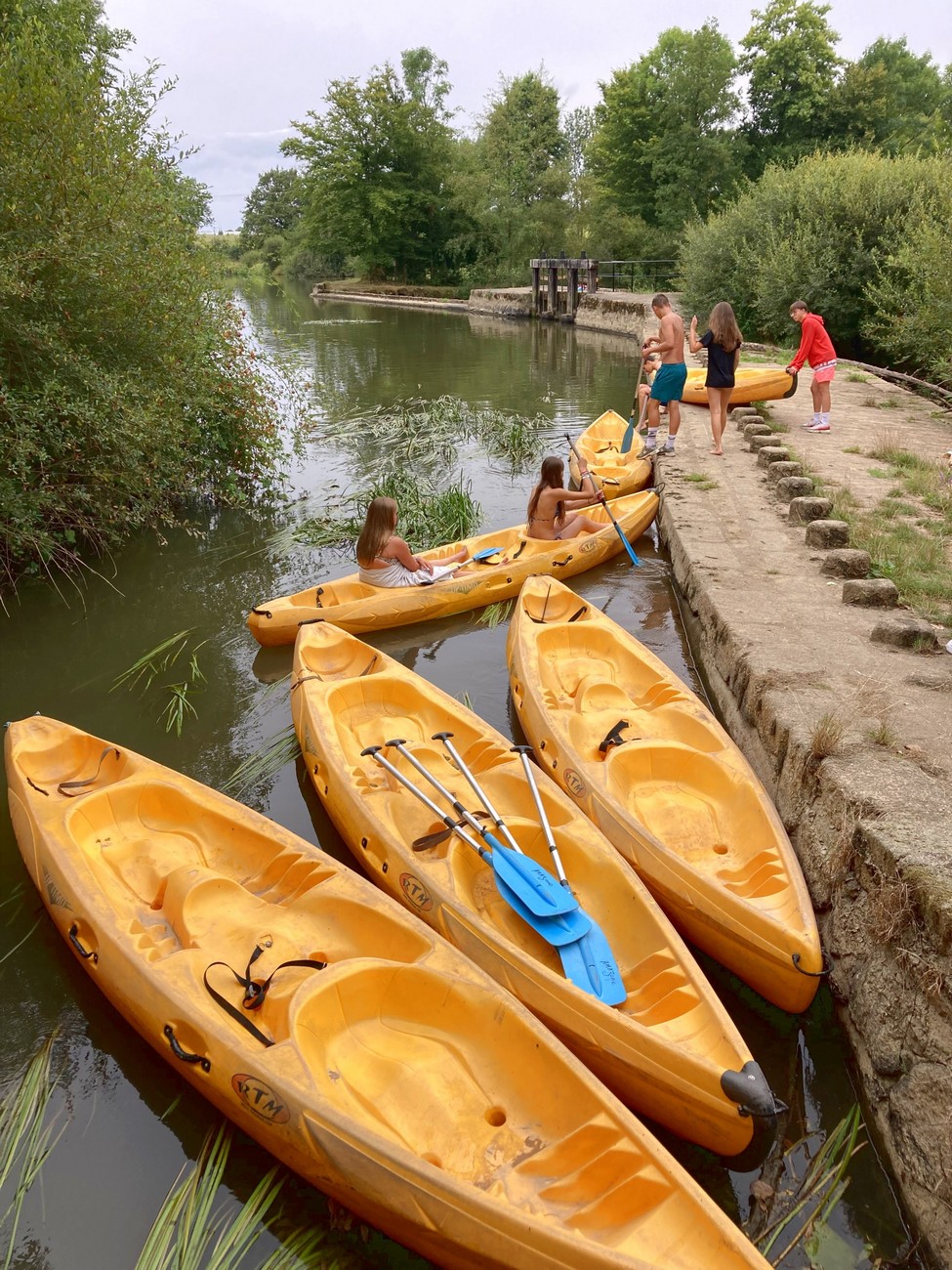 montravers-l-ilot-sur-sevre-location-canoe-kayak