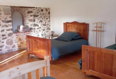 st-amand-sur-sevre-gite-le-grand-puy-loup-chambre2
