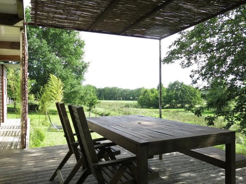st-andre-sur-sevre-la-cabane-ultranature-terrasse
