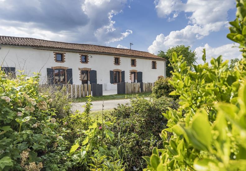 st-maurice-etusson-maison-des-5B-facade-©whoisreno-9329