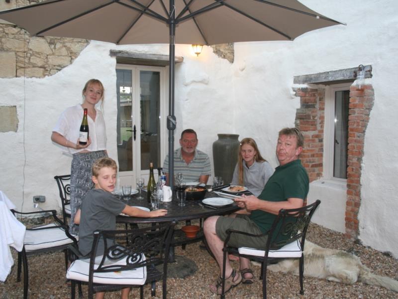 Terrasse pour manger en plein air